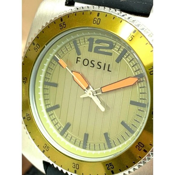 Fossil Men's Watch WB1043 Quartz Green Dial Silver Case 38mm Black Rubber Band - Picture 1 of 13